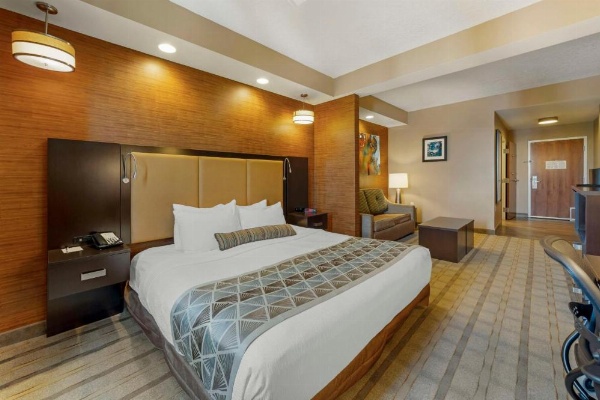 Best Western Plus Miami Executive Airport Hotel & Suites image 21